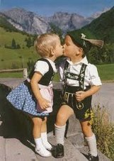 Duitse folkore bij poppenwinkel.com
