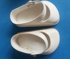 Mooi wit schoentje van Cinderella/Gems D35